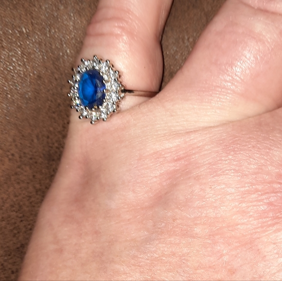 Silver Large Blue Oval Clear Stone Cocktail Ring - Picture 9 of 14